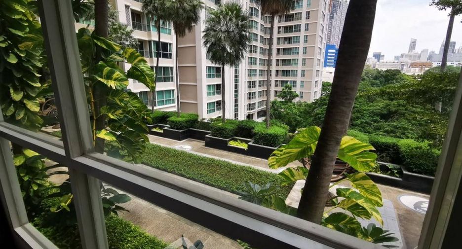 For sale 1 bed condo in Pathum Wan, Bangkok