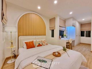 For sale 3 bedrooms house in Khan Na Yao, Bangkok