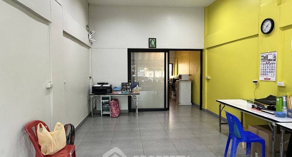 For sale 1 bed house in Bang Khun Thian, Bangkok