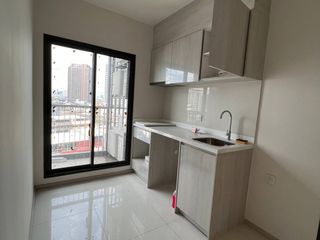 Продажа 2 спальни кондо в Кхлонг Тоеи, Бангкок