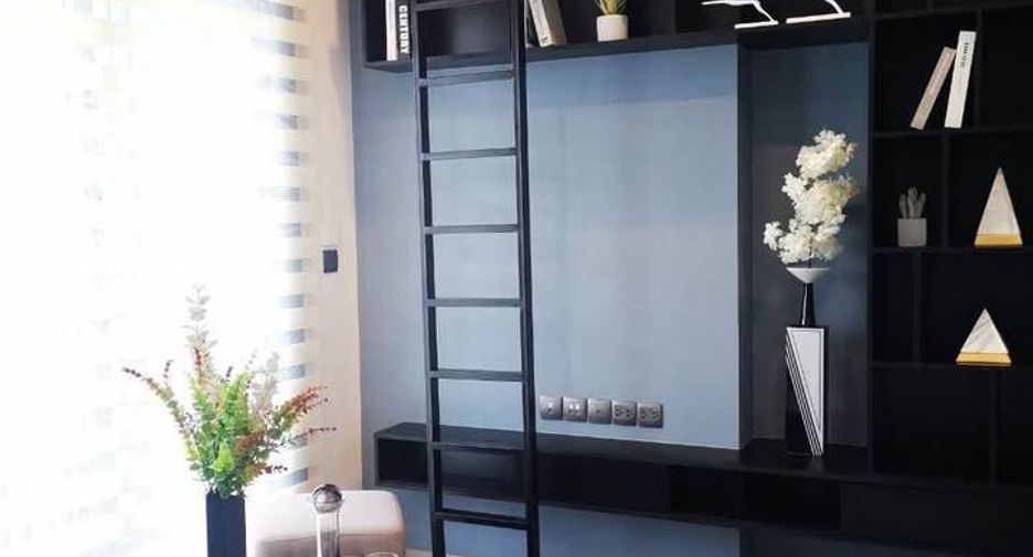 For sale 1 bed condo in Phra Khanong, Bangkok