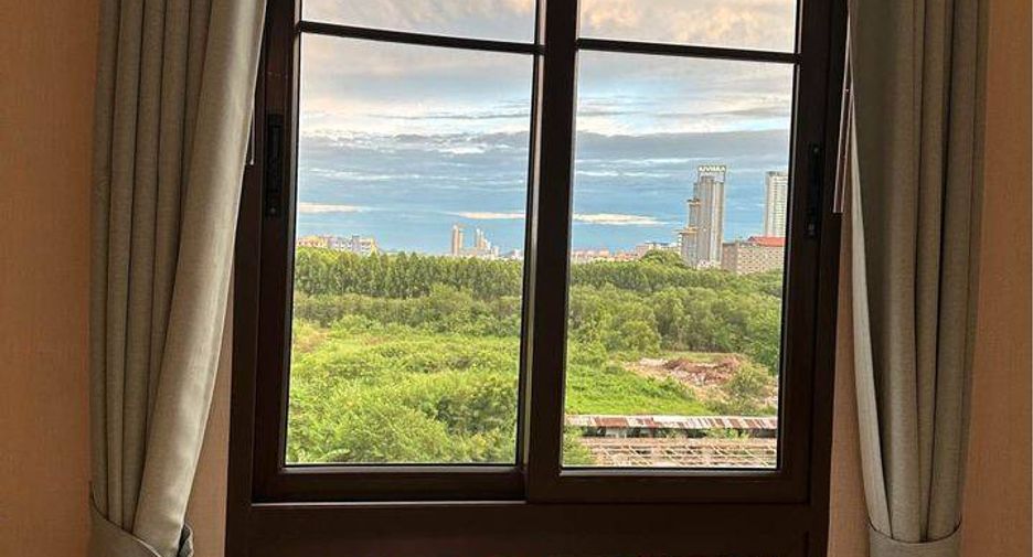 For sale 2 bedrooms condo in Pratumnak, Pattaya