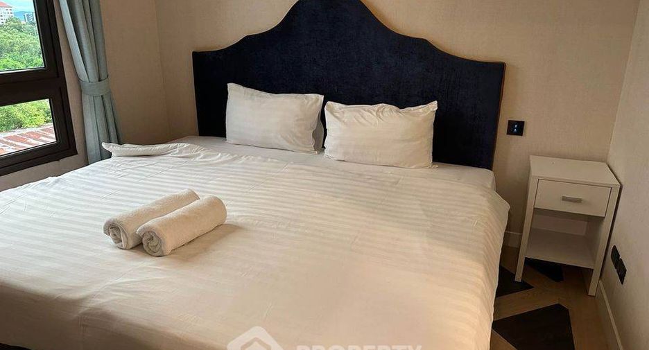 For sale 2 bedrooms condo in Pratumnak, Pattaya