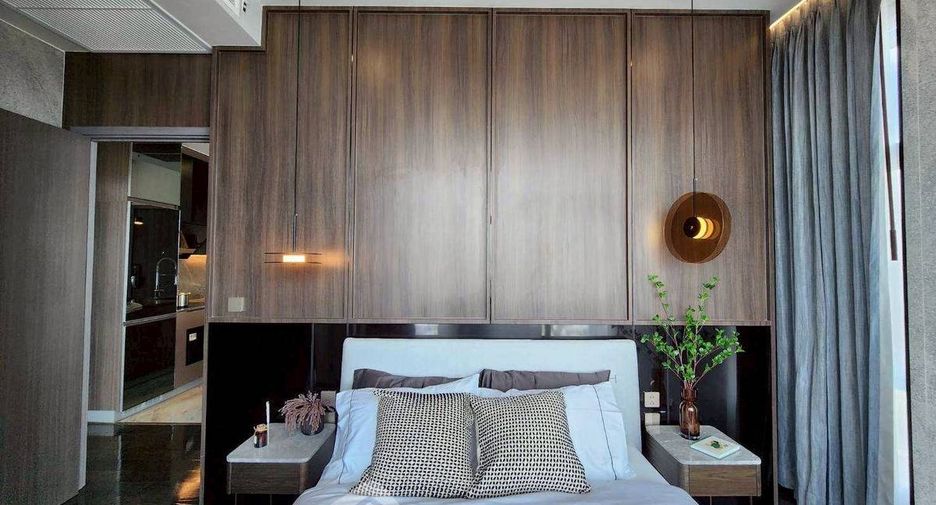 For sale 2 bedrooms condo in Ratchathewi, Bangkok