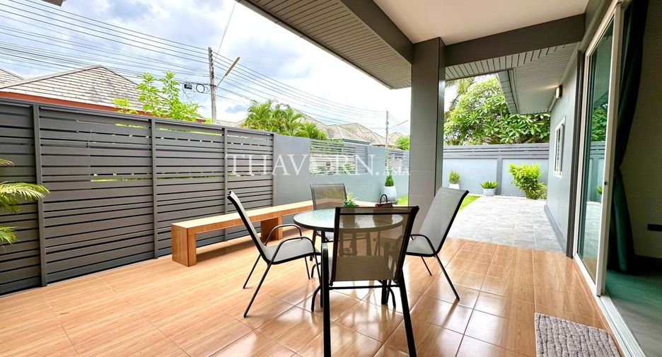 For sale 3 bedrooms house in Huay Yai, Pattaya