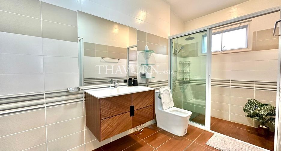 For sale 3 bedrooms house in Huay Yai, Pattaya
