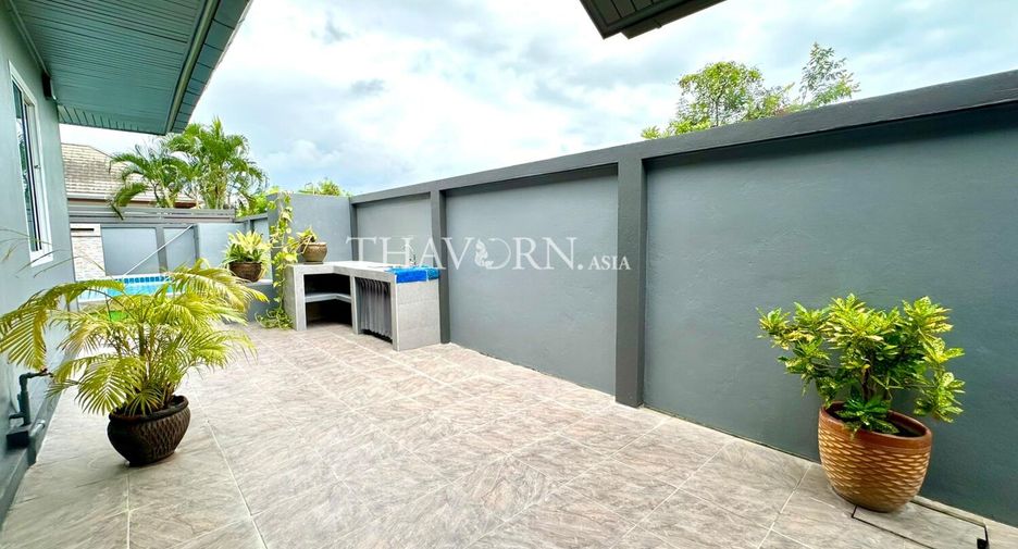 For sale 3 bedrooms house in Huay Yai, Pattaya