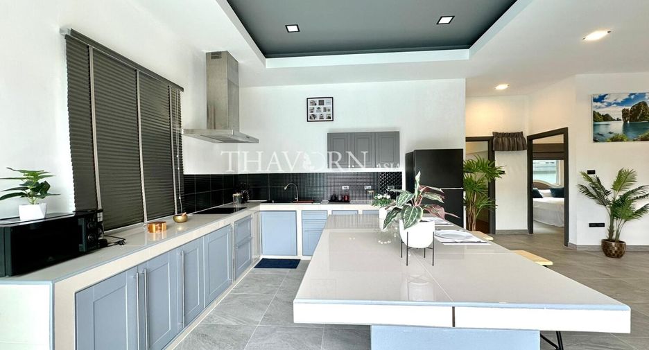 For sale 3 bedrooms house in Huay Yai, Pattaya