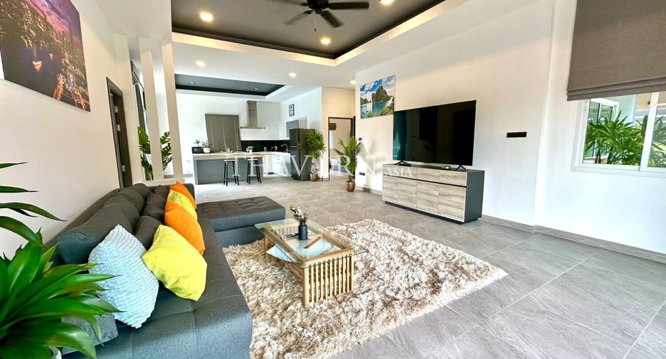 For sale 3 bedrooms house in Huay Yai, Pattaya