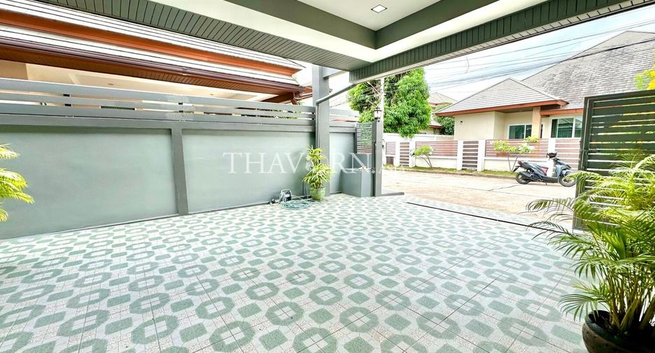 For sale 3 bedrooms house in Huay Yai, Pattaya