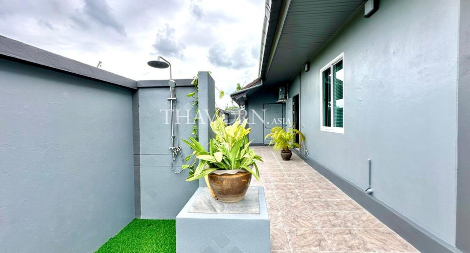 For sale 3 bedrooms house in Huay Yai, Pattaya