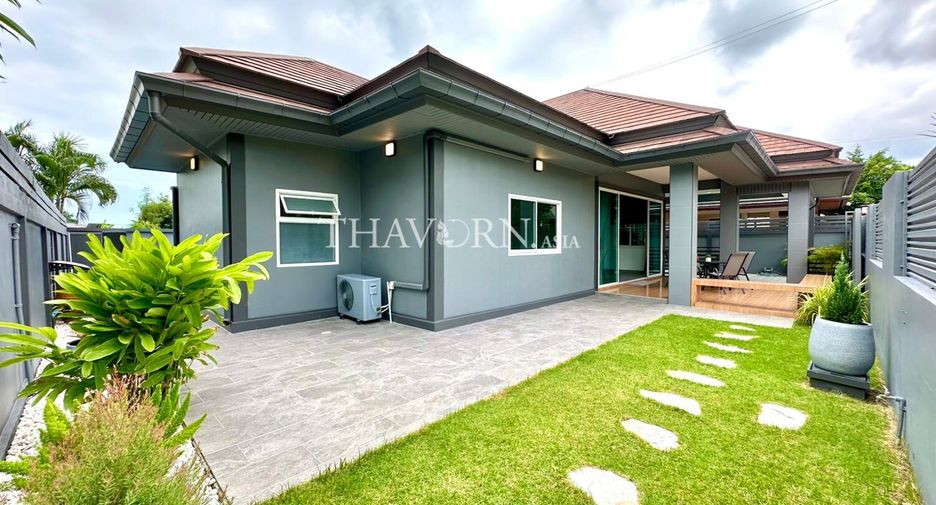 For sale 3 bedrooms house in Huay Yai, Pattaya