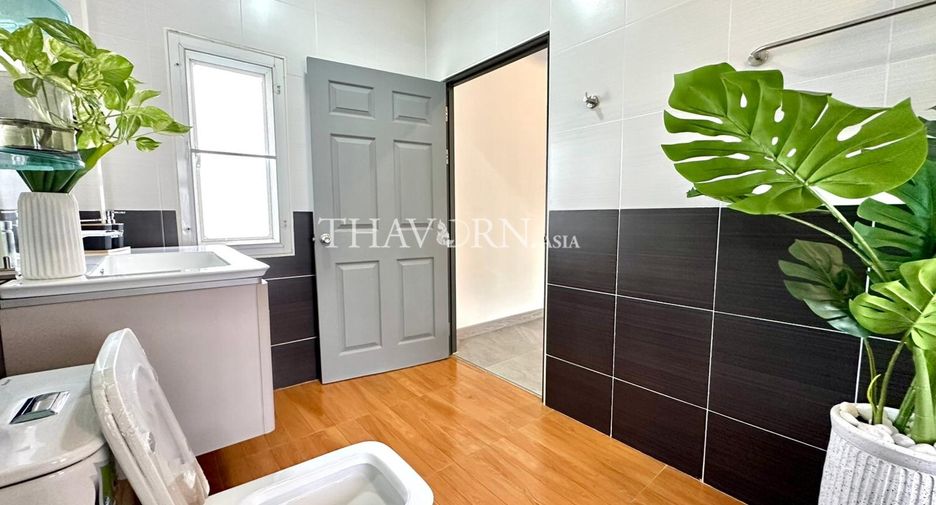 For sale 3 bedrooms house in Huay Yai, Pattaya