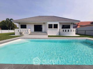Продажа 3 спальни вилла в Банг Сарай, Паттайя