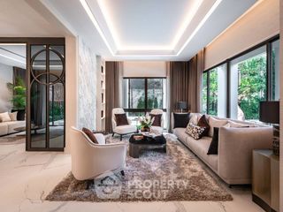 For sale 4 bedrooms house in Chom Thong, Bangkok