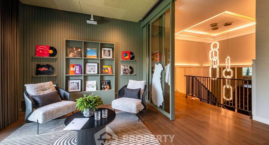 For sale 4 bedrooms house in Chom Thong, Bangkok