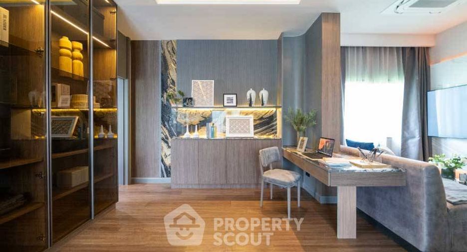 For sale 3 bedrooms house in Khlong Sam Wa, Bangkok