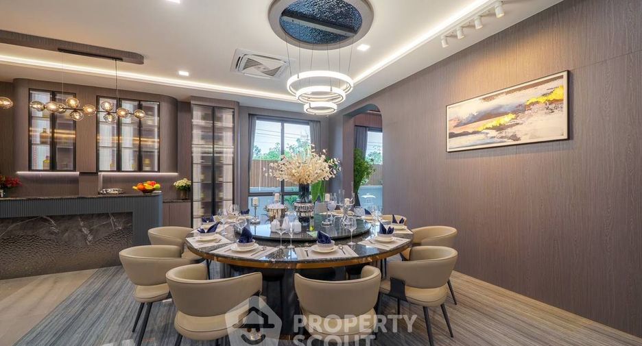 For sale 6 bedrooms villa in East Pattaya, Pattaya