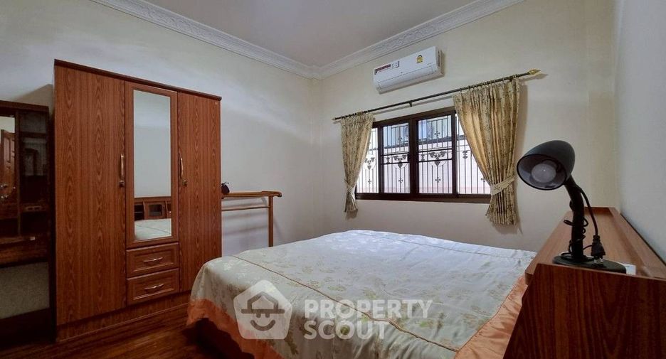 For sale 3 bedrooms house in East Pattaya, Pattaya