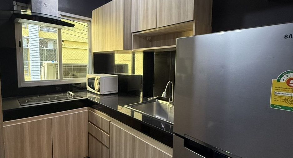 For sale and for rent 2 bedrooms condo in Phra Khanong, Bangkok