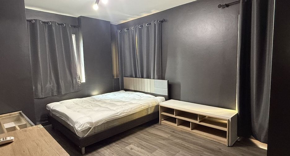 For sale and for rent 2 bedrooms condo in Phra Khanong, Bangkok