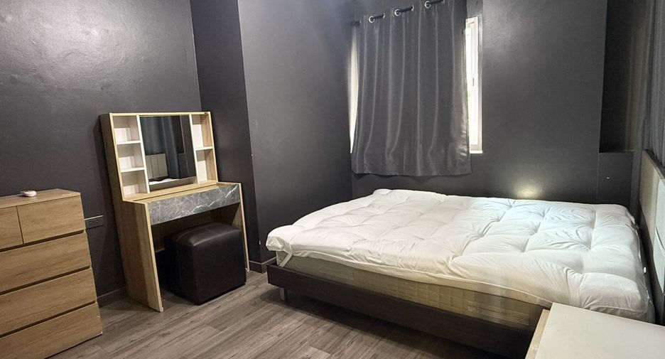 For sale and for rent 2 bedrooms condo in Phra Khanong, Bangkok