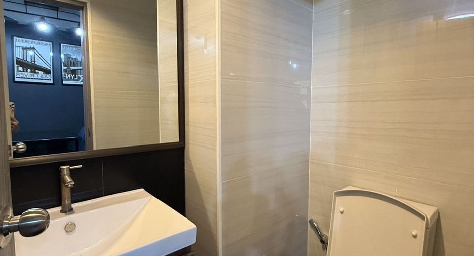 For sale and for rent 2 bedrooms condo in Phra Khanong, Bangkok