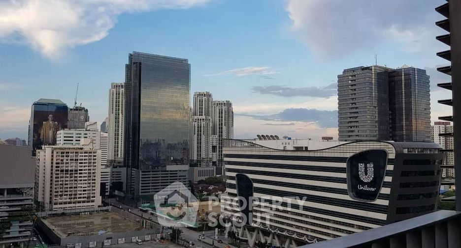 For sale 1 bed condo in Huai Khwang, Bangkok