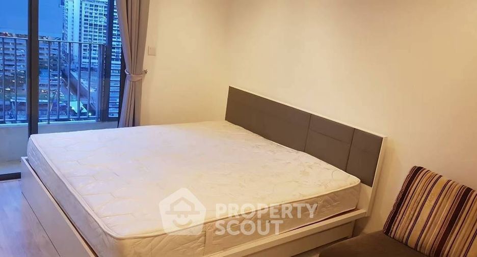 For sale 1 bed condo in Huai Khwang, Bangkok