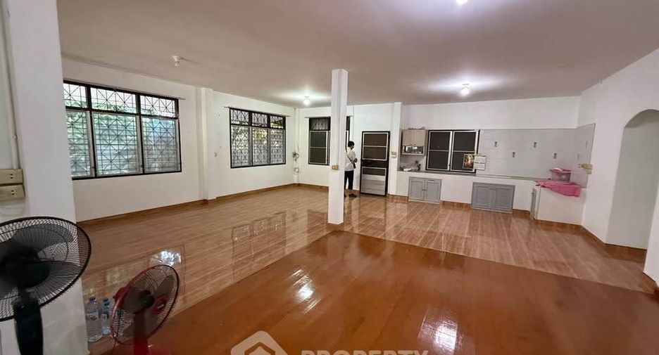 For sale 2 bedrooms house in Mueang Chon Buri, Chonburi