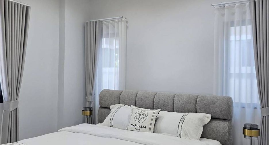 For sale 3 bedrooms villa in South Pattaya, Pattaya