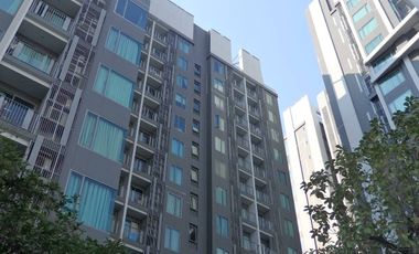 出售 1 卧室 公寓 在 Watthana, 曼谷
