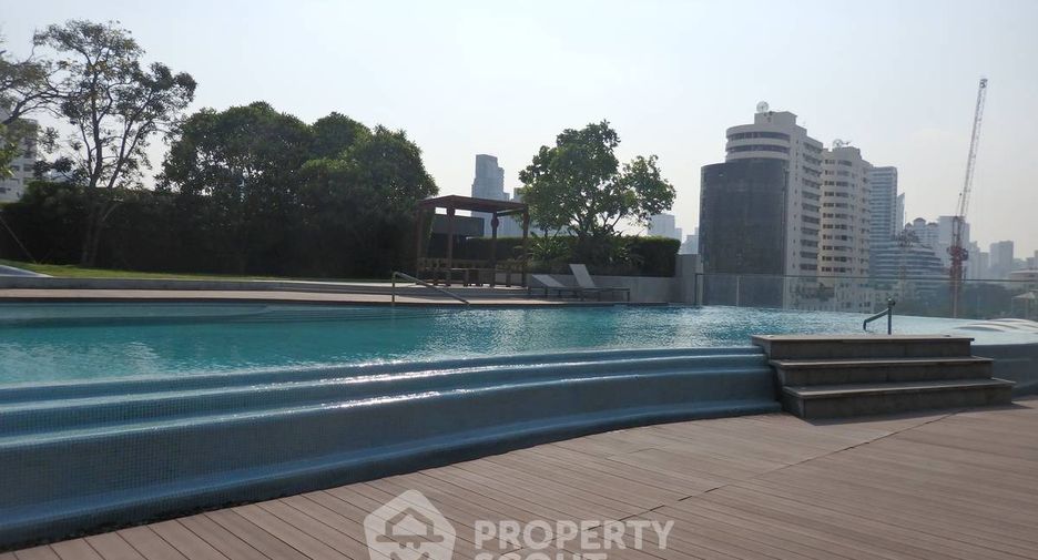 For sale 1 bed condo in Watthana, Bangkok