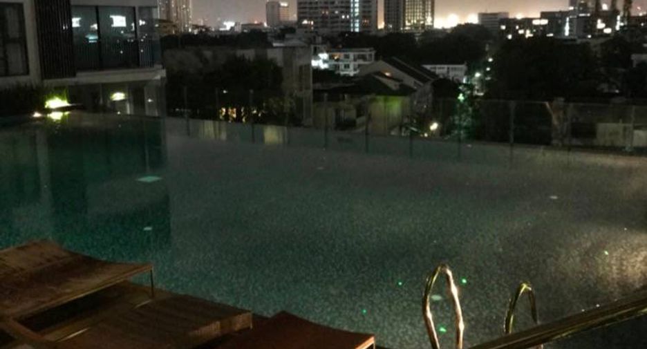 Condo en venta de 1 habitaciones en Khlong Toei, Bangkok