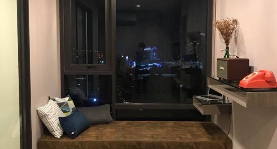 Condo en venta de 1 habitaciones en Khlong Toei, Bangkok
