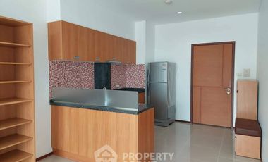 Продажа 1 кровать кондо в Кхлонг Сан, Бангкок