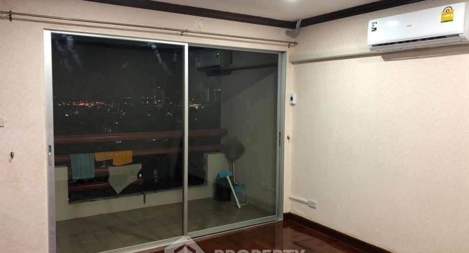 For sale 1 bed condo in Khlong San, Bangkok