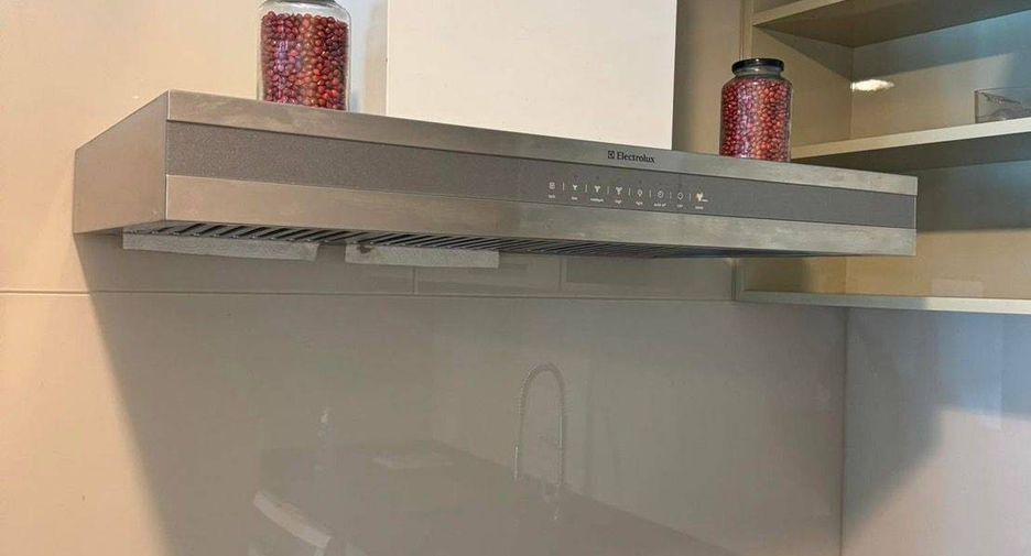 For sale 2 bedrooms condo in Khlong Toei, Bangkok