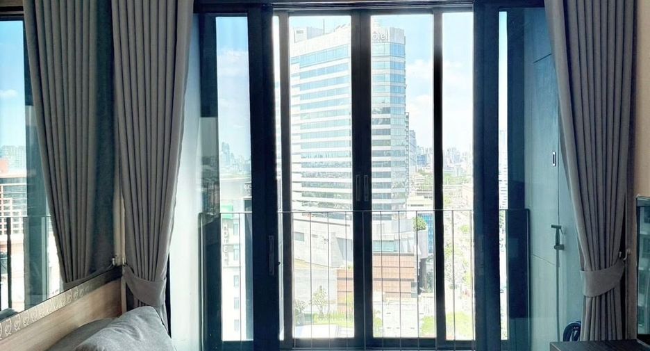 For rent 1 bed condo in Huai Khwang, Bangkok