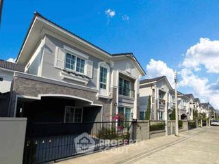 For sale 4 bedrooms house in Bang Khen, Bangkok