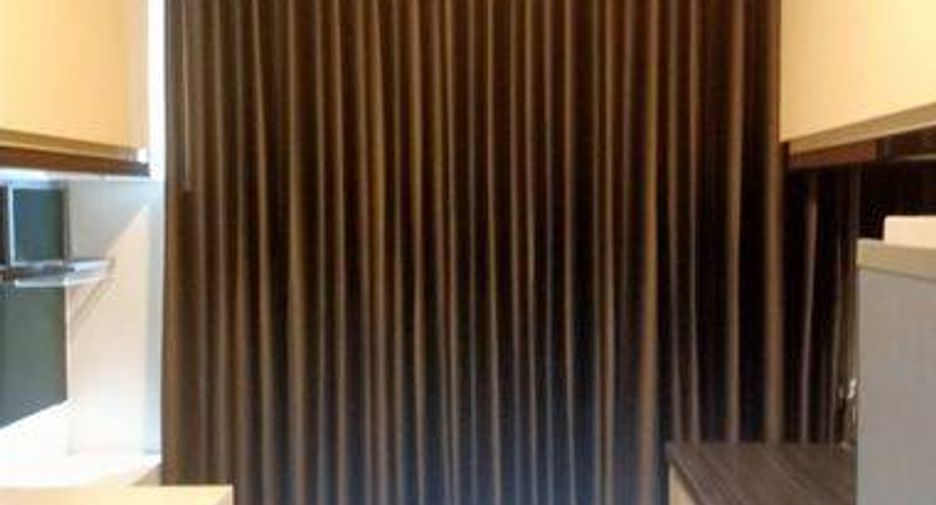 For sale 1 bed condo in Phra Khanong, Bangkok