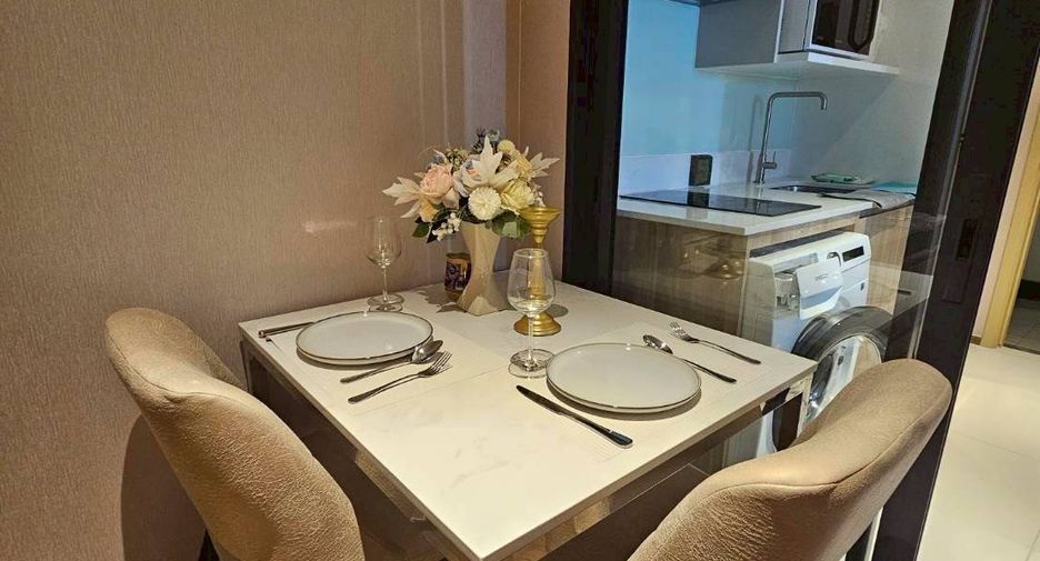 For sale 1 bed condo in Central Pattaya, Pattaya