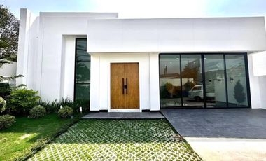 For sale 3 bedrooms house in Huay Yai, Pattaya