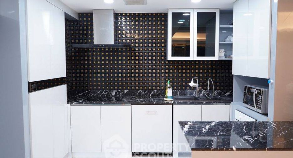 For sale 2 bedrooms condo in Suan Luang, Bangkok