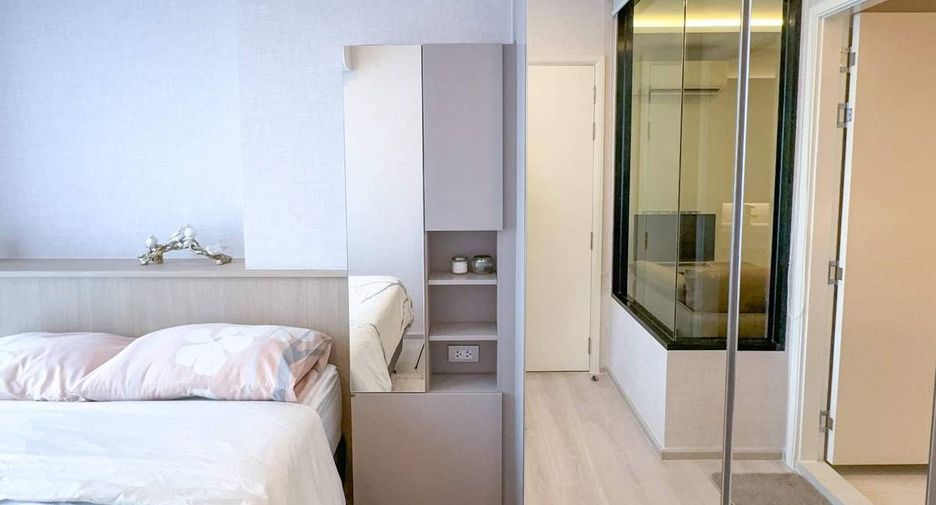 For sale 1 bed condo in Khlong Toei, Bangkok