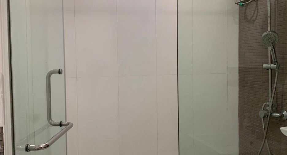 For sale 2 bedrooms condo in Khlong Toei, Bangkok