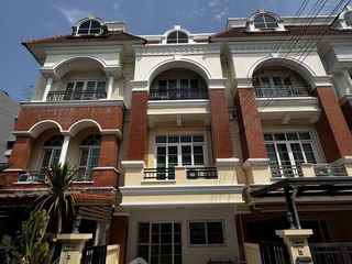 For sale 3 bedrooms house in Bueng Kum, Bangkok