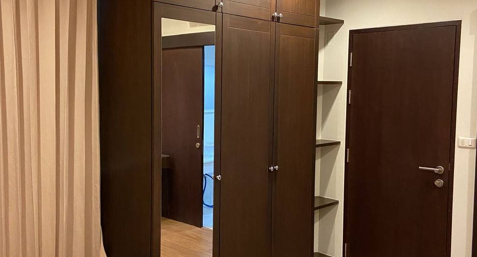 For sale 1 bed condo in Khlong Toei, Bangkok