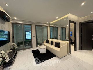 For sale 2 ベッドルーム condo in Bang Lamung, Chonburi