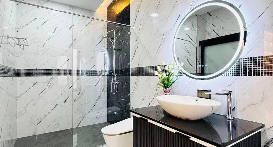 For sale 3 bedrooms villa in East Pattaya, Pattaya